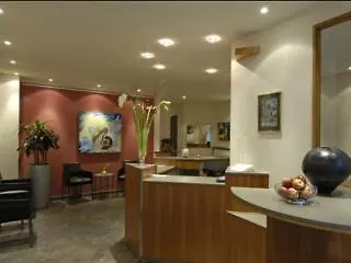 Astor & Aparthotel Köln 4*,