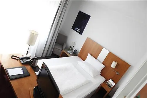Astor & Aparthotel Köln